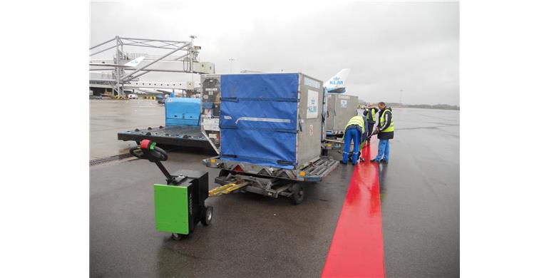 Batteriebetriebener Abschleppwagen