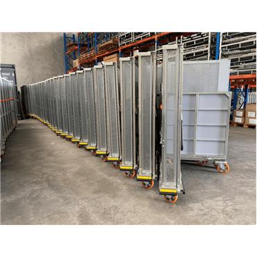 Rollcontainer in L-Form